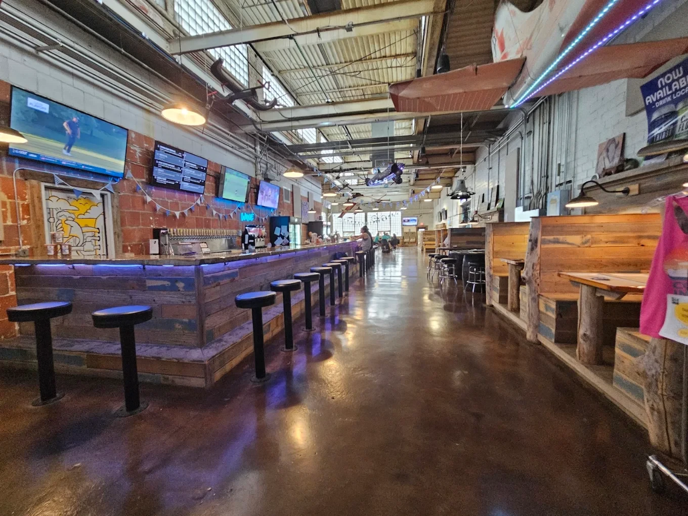 Ben’s Brewing taproom bar in Yankton