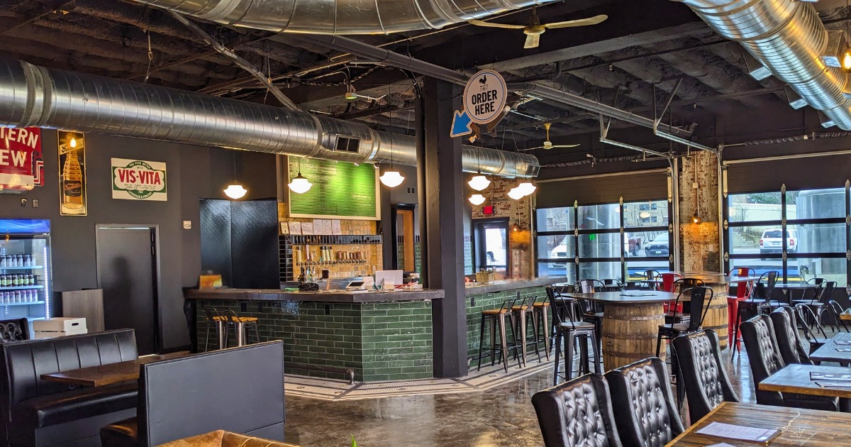 Jackson Street Brewing atmosphere